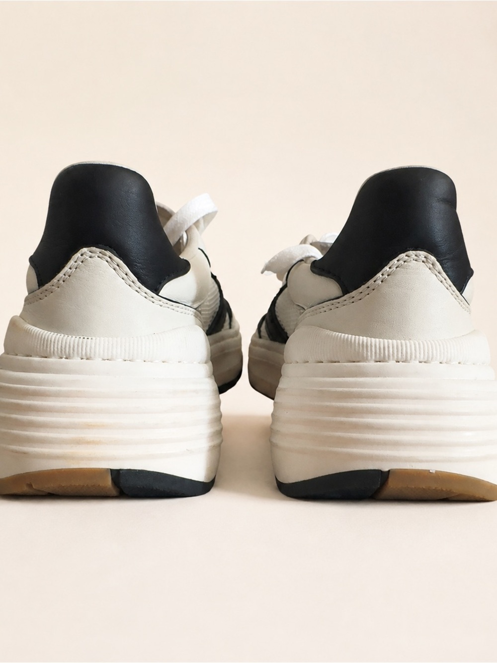 Bottega Veneta Speedster White Black Sneakers EU 37 US 7 - Picture 5 of 7